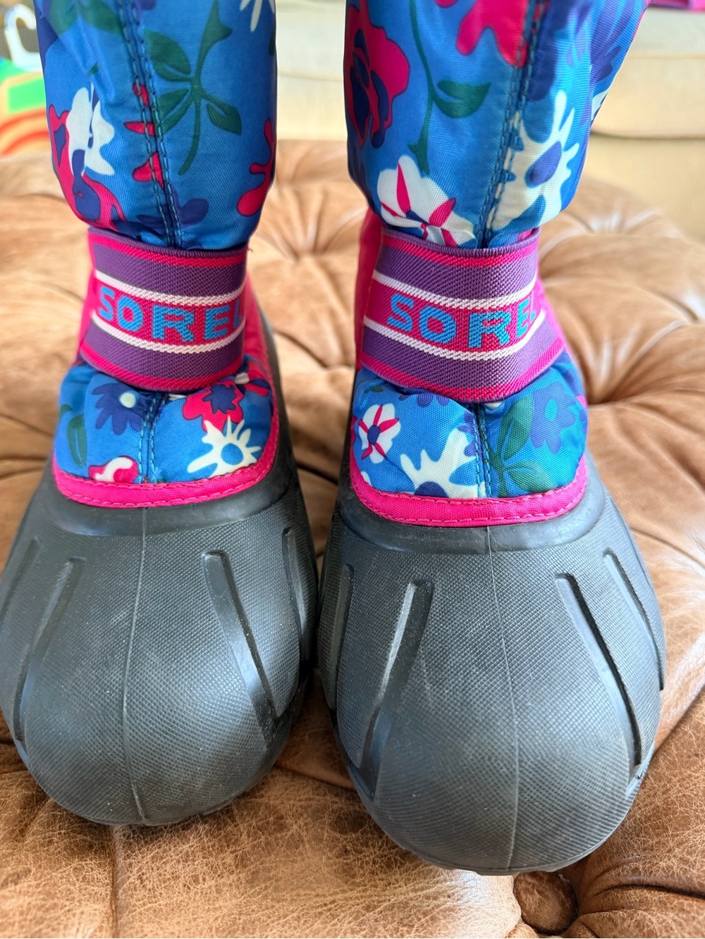 Sorel Kids Winter Boots Floral Pink Waterproof Snow Boots Size 4 Youth EU 36 - Picture 3 of 8